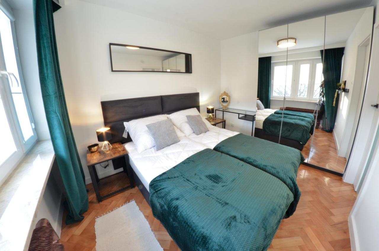 Apartament Z Dwoma Sypialniami Apartment Malbork Exterior photo